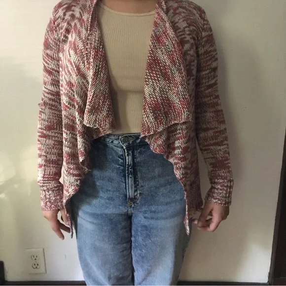 Sweater bundle of 4 - Picture 10 of 14